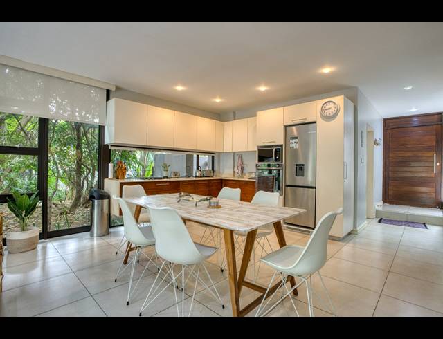 3 BEDROOM TOWNHOUSE FOR SALE IN ZIMBALI ESTATE